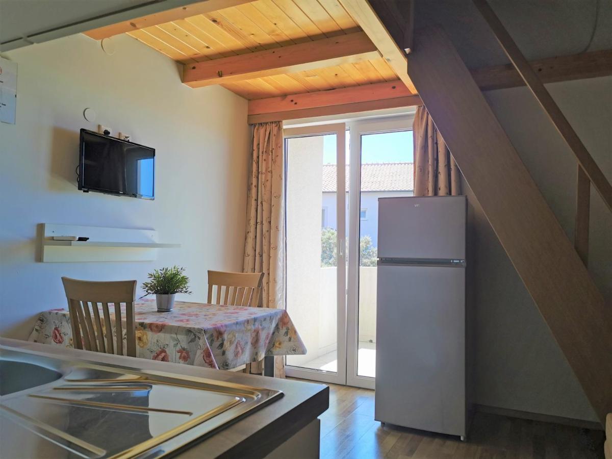 Lenka Apartments II Novalja Ngoại thất bức ảnh